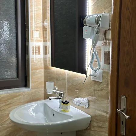 Te Gjyshi Hotel Berat
