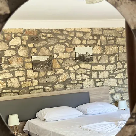 Te Gjyshi Отель