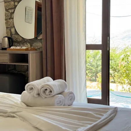 Te Gjyshi * Берат