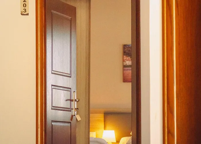 Te Gjyshi * Берат