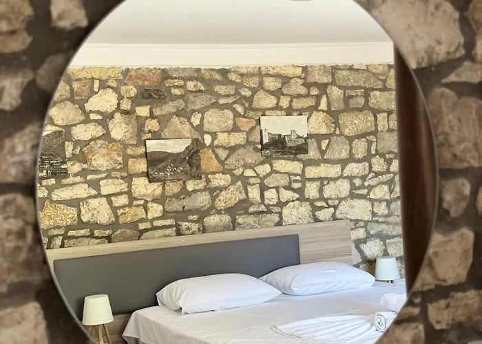 Te Gjyshi Отель