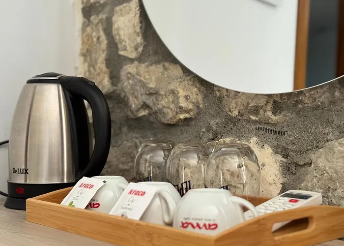 Te Gjyshi Отель